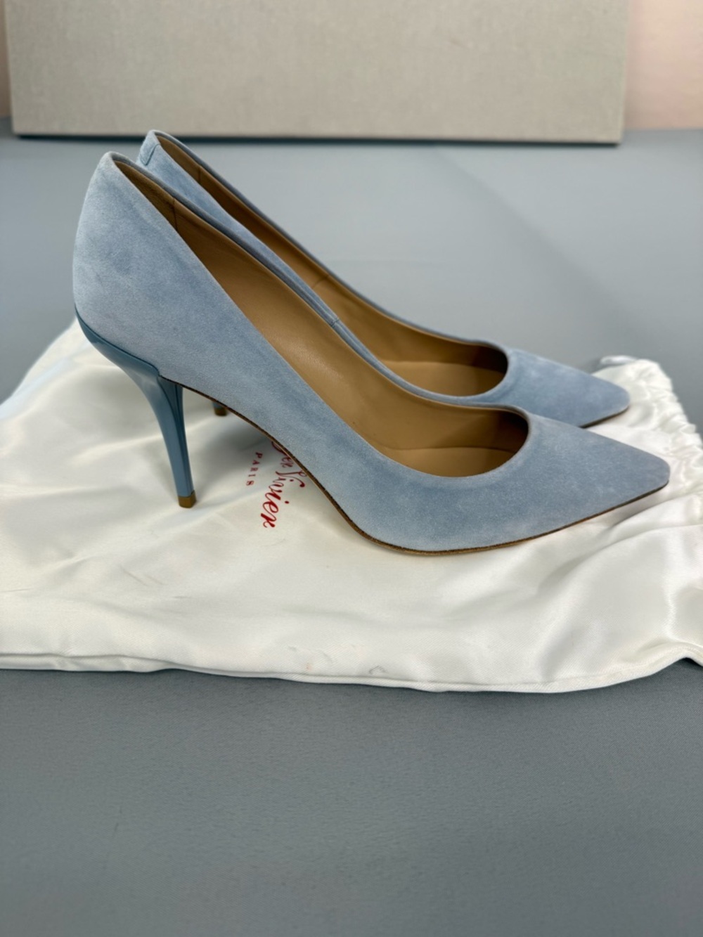 Roger Vivier Light Blue Suede Heels Pumps Size 37.5 Italian Luxury w/ dust bag - Picture 13 of 14